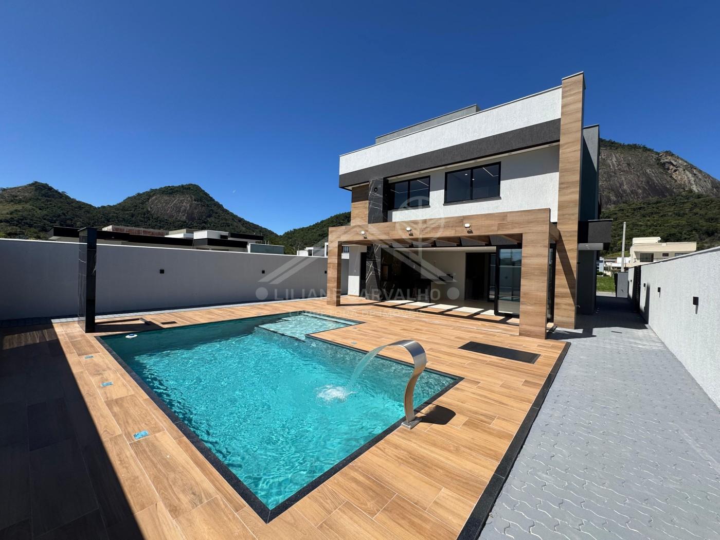 Casa em Condom�nio