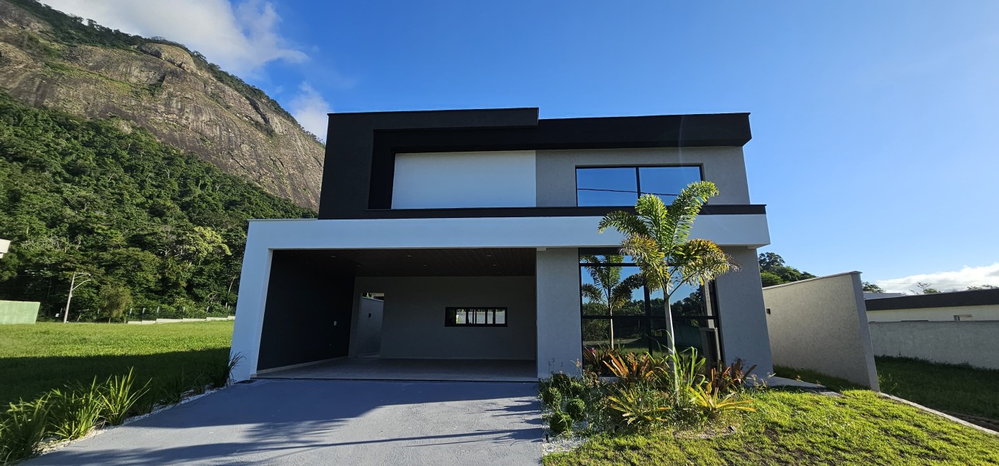 Casa em Condom�nio