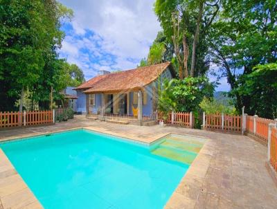 Casa de Campo para Venda, em S�o Gon�alo, bairro Rio do Ouro, 3 dormit�rios, 3 banheiros, 2 su�tes, 2 vagas