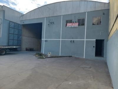 Galp�o para Loca��o, em Maric�, bairro Calaboca (Ino�), 2 banheiros, 4 vagas
